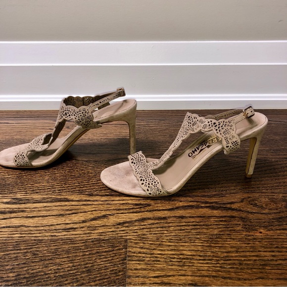 💠 Salvatore Ferragamo Garcia Suede Sandal - Picture 2 of 8